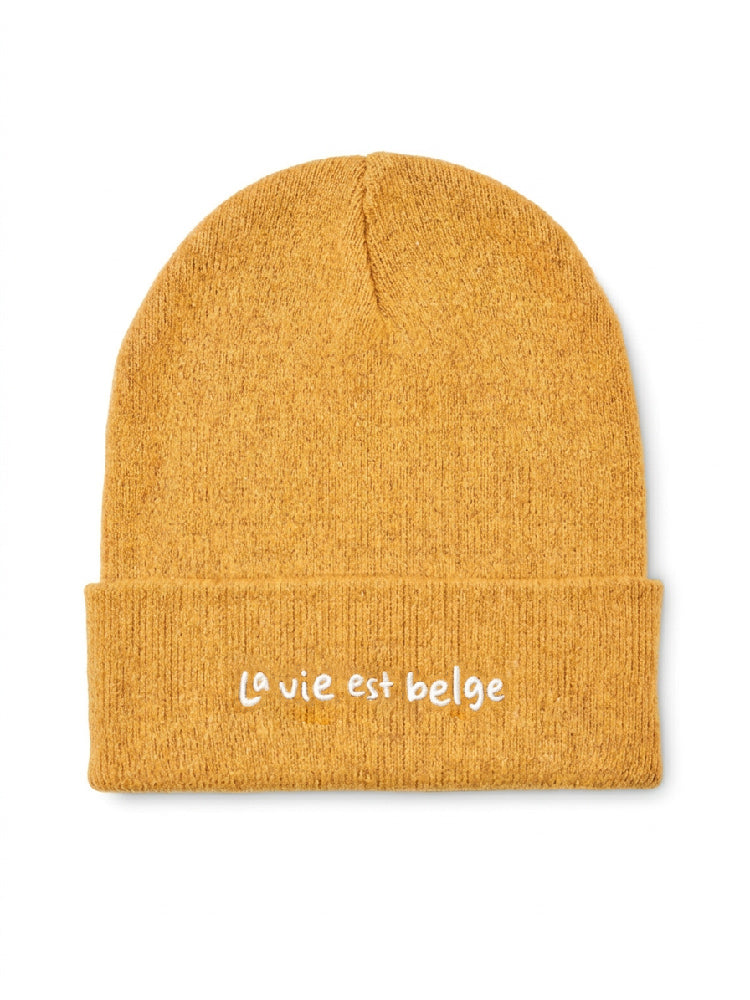 Bonnet brodé "La vie est belge"
