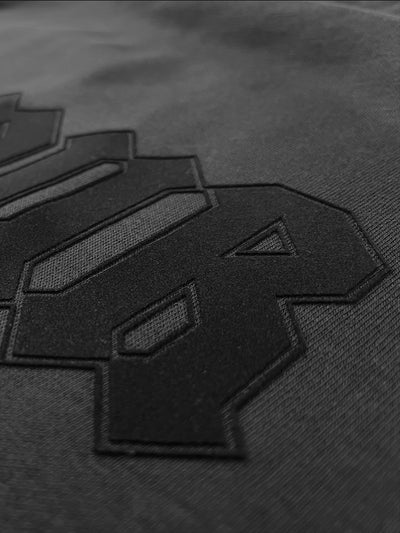 Namur - Back in Black